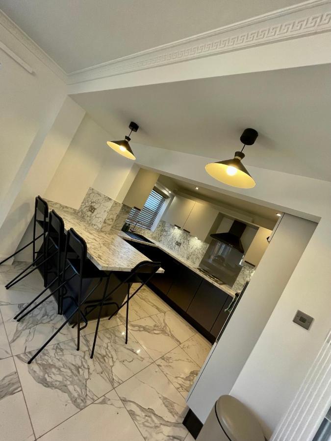 풀톤르필드 Highford Court 아파트 외부 사진